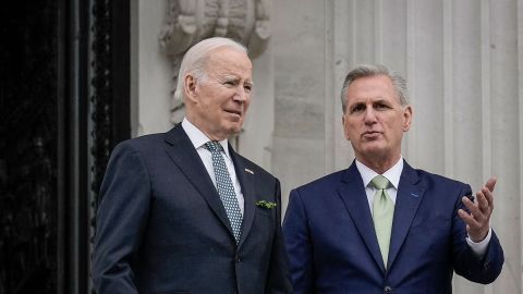 La Casa Blanca y los republicanos trabajan a contrarreloj para aprobar la ley sobre el techo de deuda