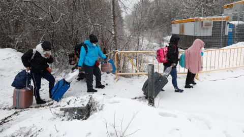 Inmigrantes mexicanos denuncian amplia red de "esclavos modernos" en Canadá