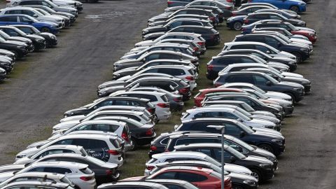 Niño de 1 año murió después de ser dejado en un automóvil caliente por nueve horas