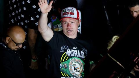 Saúl 'Canelo' Álvarez volvió a pelear en México tras más de 10 años en un pleito contra el británico John Ryder.