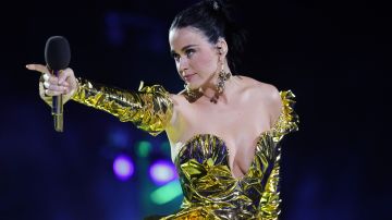 Katy Perry durante el concierto de coronación de Carlos III.