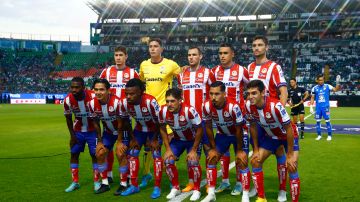 Jugadores de Atlético San Luis antes de jugar Repechaje ante León.