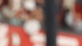 Santiago Giménez hizo llorar a su padre al ganar el título.