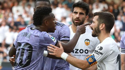 Vinicius Jr. reaccionó ante los insultos de la grada.