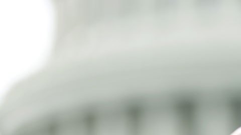 Demócratas piden a Joe Biden usar su potestad para subir el techo de deuda sin el Congreso