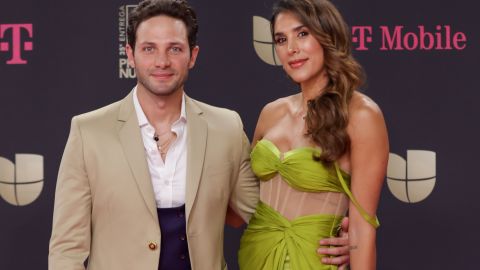 Daniela Ospina y Daniel Coronel en Premio Lo Nuestro 2023.