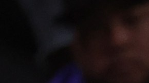 Momento del incidente entre Nikola Jokic y Mat Ishbia.