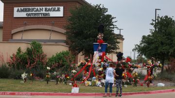 Identifican a las primeras víctimas del tiroteo en Texas: dos hermanas hispanas entre los fallecidos