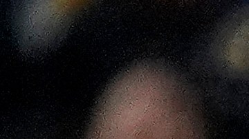 LeBron James es asesiado por Gary Payton II en el quinto partido de la serie entre Lakers y Warriors.