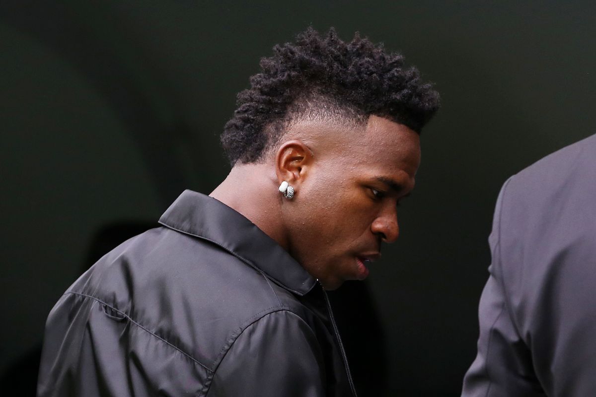 Vinícius Jr. recibió un fuerte apoyo de toda la afición del Santiago Bernabéu del Real Madrid.