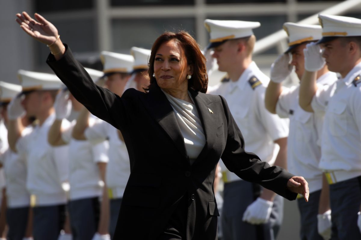 La vicepresidenta Kamala Harris, a su llegada a West Point.