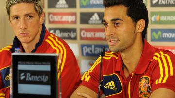 Fernando Torres y Álvaro Arbeloa en la Eurocopa 2012 con España.