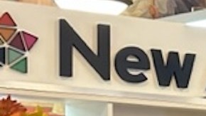 Amigos del canciller mexicano Marcelo Ebrard presentaron el libro "El Camino de México" en Los Ángeles. (Araceli Martínez/La Opinión)