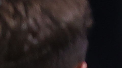 Antonio "Pollo" Briseño celebra el triunfo de Chivas sobre América.