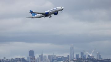 A pesar de lo común que es para muchas personas la exposición al ruido de los aviones, se sabe poco sobre sus efectos en la salud. / Foto: Getty Images