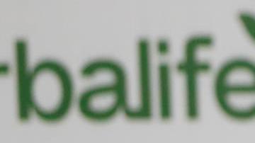 Javier Chicharito Hernández de los Ángeles Galaxy habla durante una rueda de prensa en Ciudad de México.