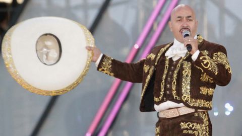 Lupillo Rivera está consciente de que una nueva generación de cantantes está revolucionando a la industria musical