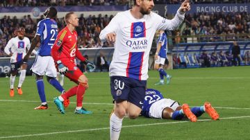Messi celebra el gol del PSG que le da otra liga al cuadro francés.