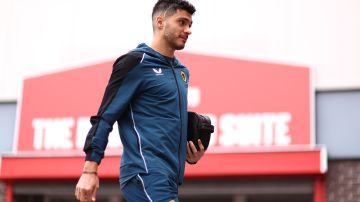 Raúl Jiménez ya suma seis ausencias consecutivas de la convocatoria del Wolverhampton.