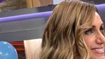 Raúl de Molina y Lili Estefan el set de 'El Gordo y La Flaca'.