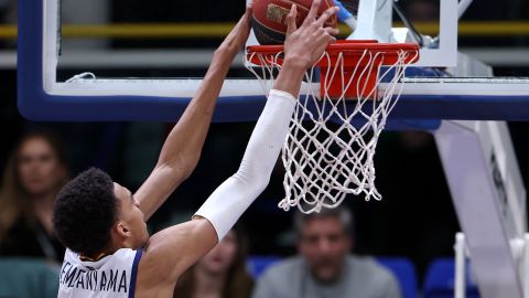 Victor Wembanyama a punto de firmar con los San Antonio Spurs.