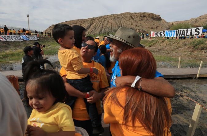 El emocionante encuentro de inmigrantes mexicanos residentes en EE.UU. con sus familias en México.