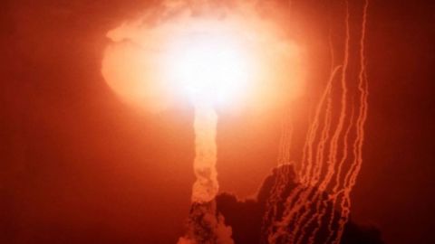 Las bombas de hidrógeno eran mucho más destructivas que la bomba atómica lanzada sobre Hiroshima en 1945.