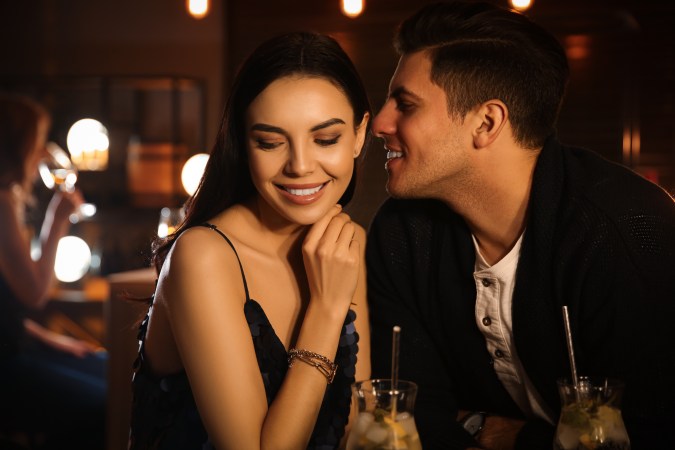 El horóscopo nos dice qué mujeres atraen hombres que podrían jugar con sus sentimientos.