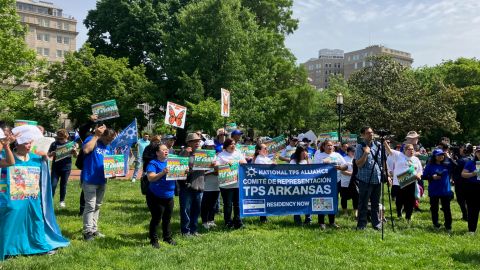 Los activistas pidieron un alivio migratorio temporal para los inmigrantes centroamericanos en Estados Unidos.