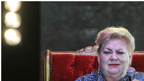 Paquita la del Barrio y Peso Pluma.