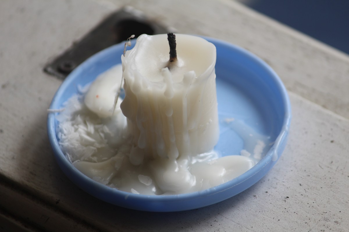 Aprende a leer una vela derretida y descubre lo que te depara el futuro