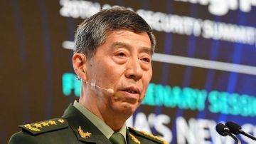 "Una guerra de China y EE.UU. sería un desastre insoportable para el mundo": la advertencia del ministro de Defensa chino en su primer discurso internacional