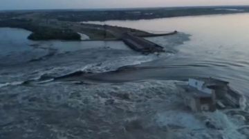 Ucrania acusa a Rusia por la destrucción de una represa en la región de Jersón