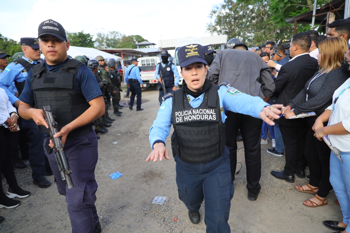 Sube A 46 La Cifra De Mujeres Muertas En Cárcel De Honduras Tras Choque Entre Pandillas La Opinión 