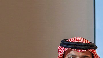 Karim Benzema en su presentación con el Al Ittihad.