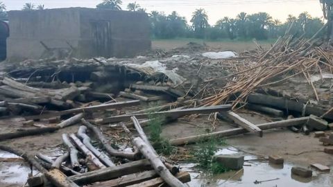 27 muertos y 146 heridos por fuertes lluvias en Pakistán