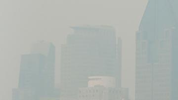 Montreal cubierta de smog por incendios forestales