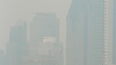 Montreal cubierta de smog por incendios forestales