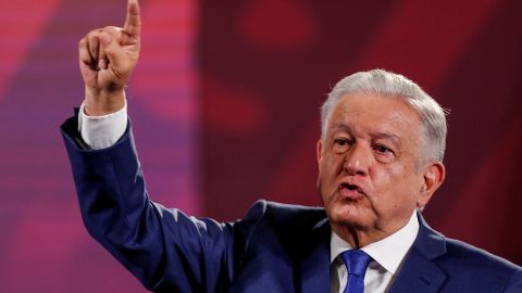 AMLO señaló a los corridos tumbados de promover la violencia y el consumo de droga