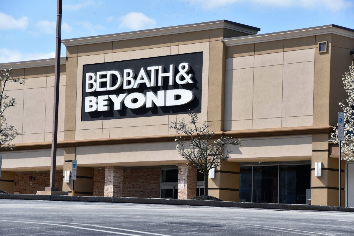 Overstock comprará la marca Bed Bath & Beyond por 21.5 millones de