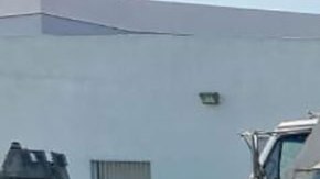 Autoridades en México destruyen vehículos blindados llamados “monstruos” utilizados por el crimen organizado