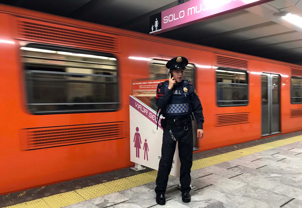 Detienen a hombre disfrazado de mujer en el Metro de la Ciudad de ...