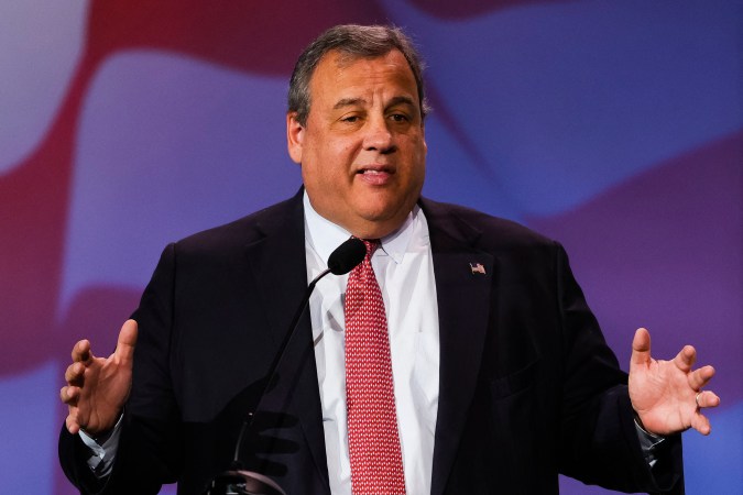 Chris Christie parece haber alcanzado a Ron DeSantis en New Hampshire