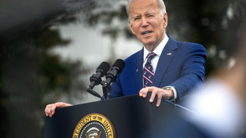 El presidente Biden avanza en su plan de inversiones en infraestructura.