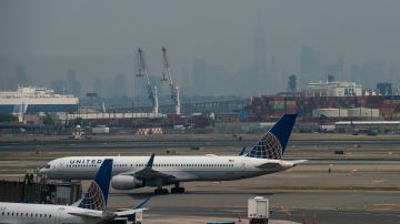 Tormentas en EE.UU. ocasionarion retrasos o cancelaciones de más de 6,000 vuelos