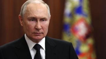 El presidente ruso Vladimir Putin se dirigió a la nación en un discurso televisado.