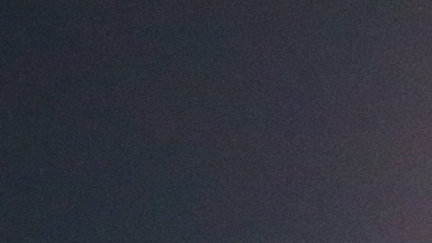 Árbitro decretando fuera de juego.