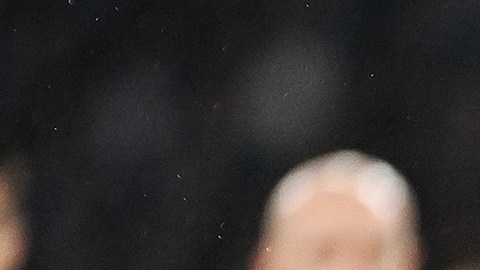 Lozano llegó a Napoli por más de $40 millones de dólares.
