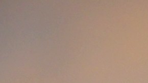 Wyndham Clark con el trofeo del U.S. Open Championship.