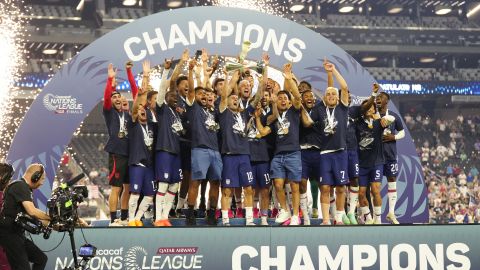 LAS VEGAS, NEVADA - JUNE 18: Team USA celebrates a 2-0 win against Canada during the 2023 CONCACAF Nations League Final at Allegiant Stadium on June 18, 2023 in Las Vegas, Nevada. USA defeats Canada 2-0 (Photo by Louis Grasse/Getty Images)